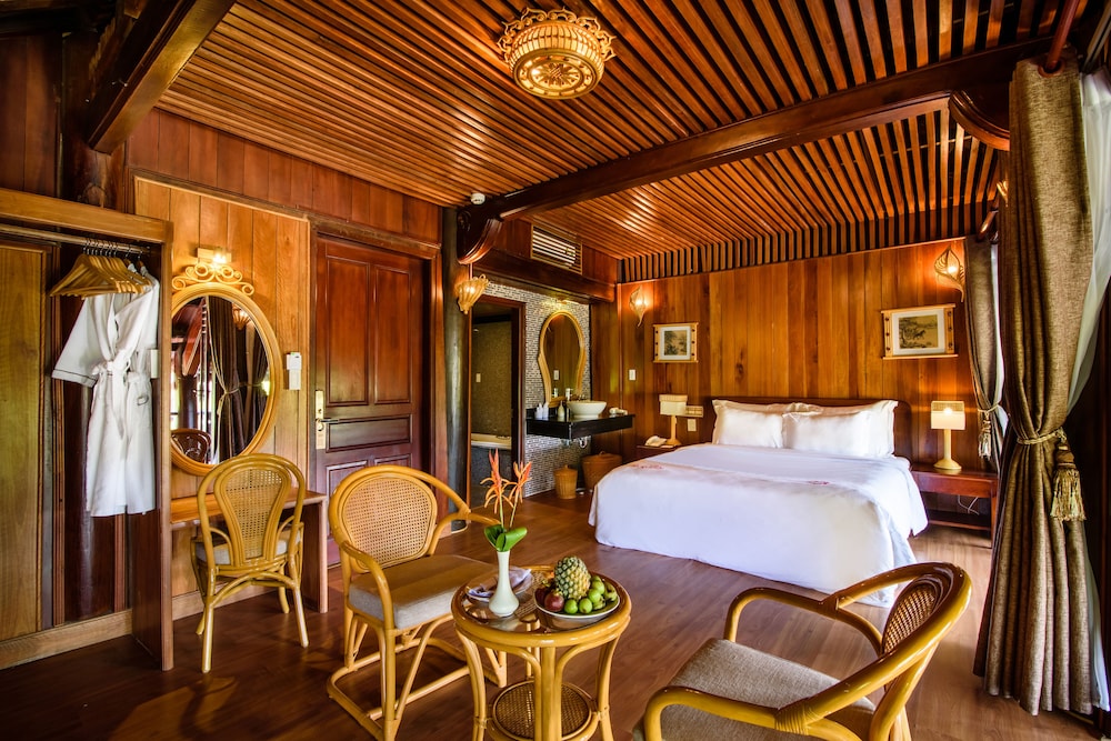 Sankofa Village Hill resort and Spa