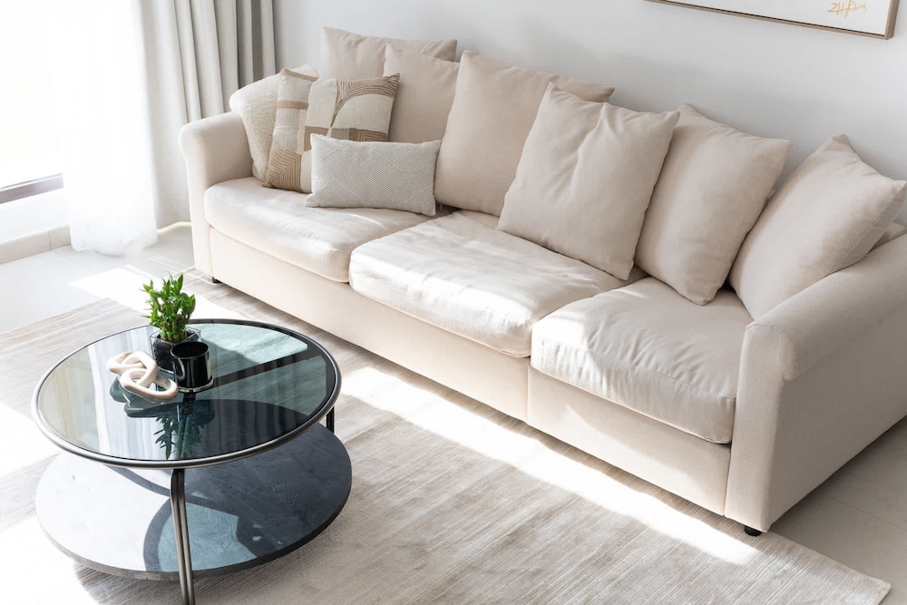 Bright Airy 1BR in Asayel 2 - Fits 4 Comfortably