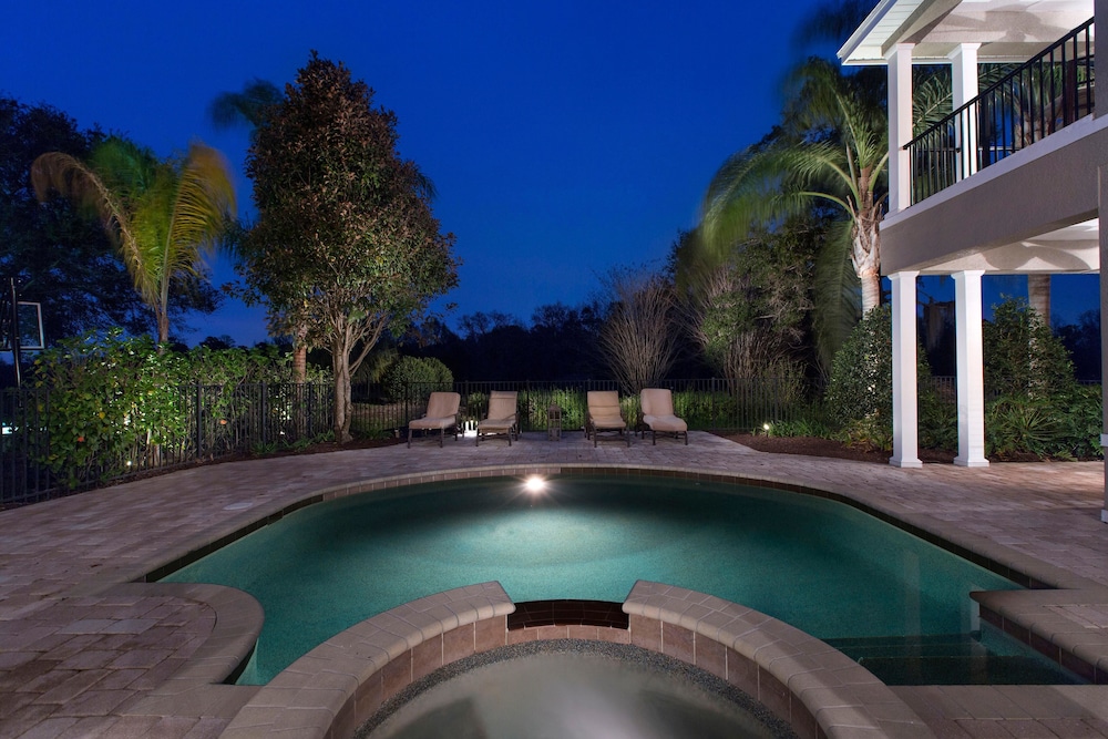 Villa The Sunshine House 4 Bedroom Reunion - Image 2