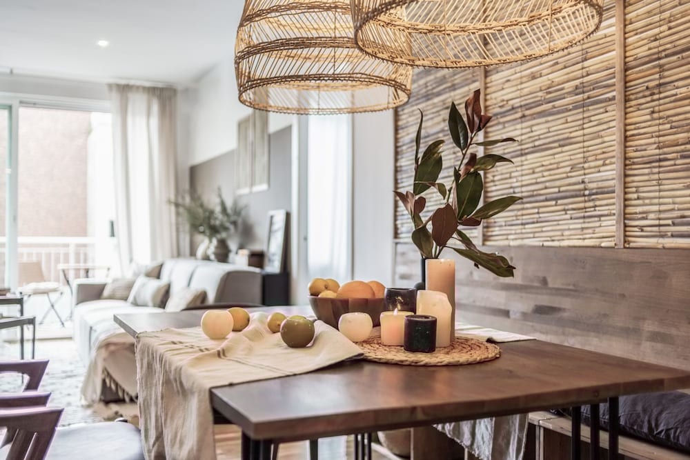 Boma - 2 Bedrooms and Terrace in Recoletos
