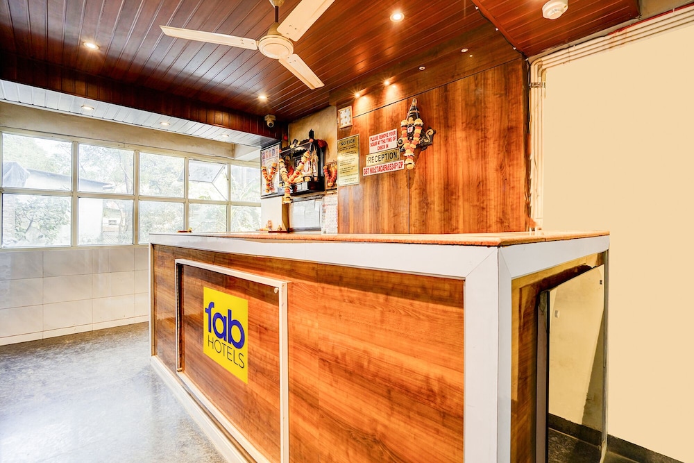 Fabhotel Mood Inn