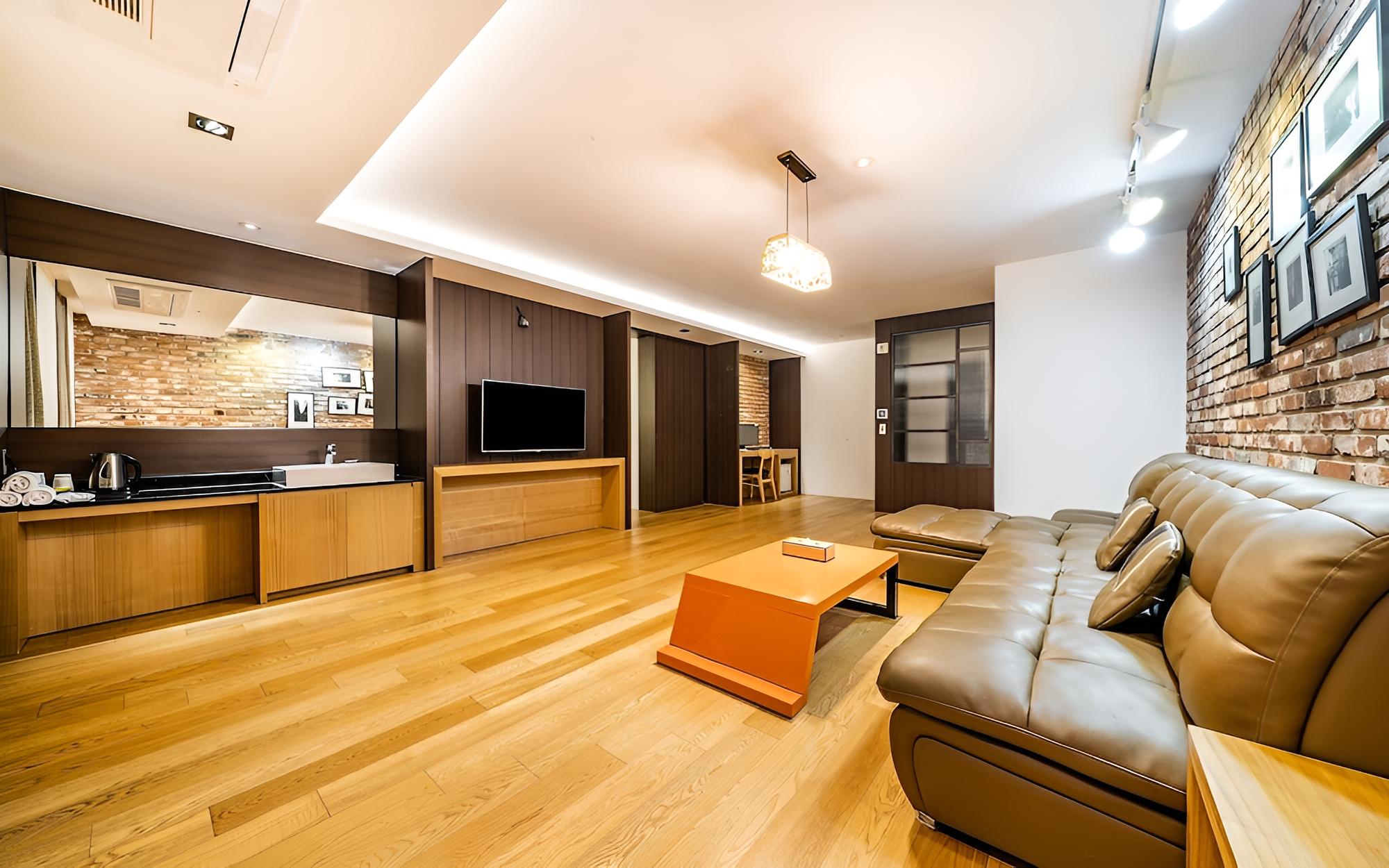 Incheon Ali Suite Hotel