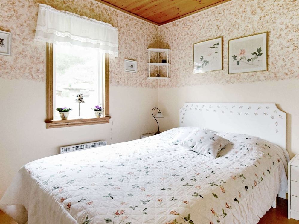 4 Person Holiday Home in Henan view 2