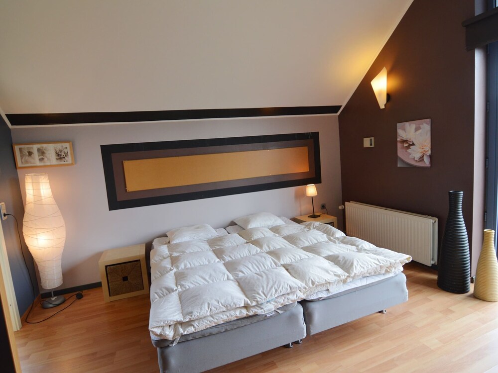 Delightful Villa in Sourbrodt With Swimming Pool, Terrace