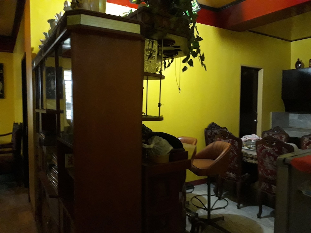Jack & Claud Bed & Breakfast Guest House view 2
