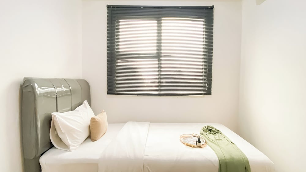 Good Choice and Homey 2BR Apartment at Belmont Residence Puri