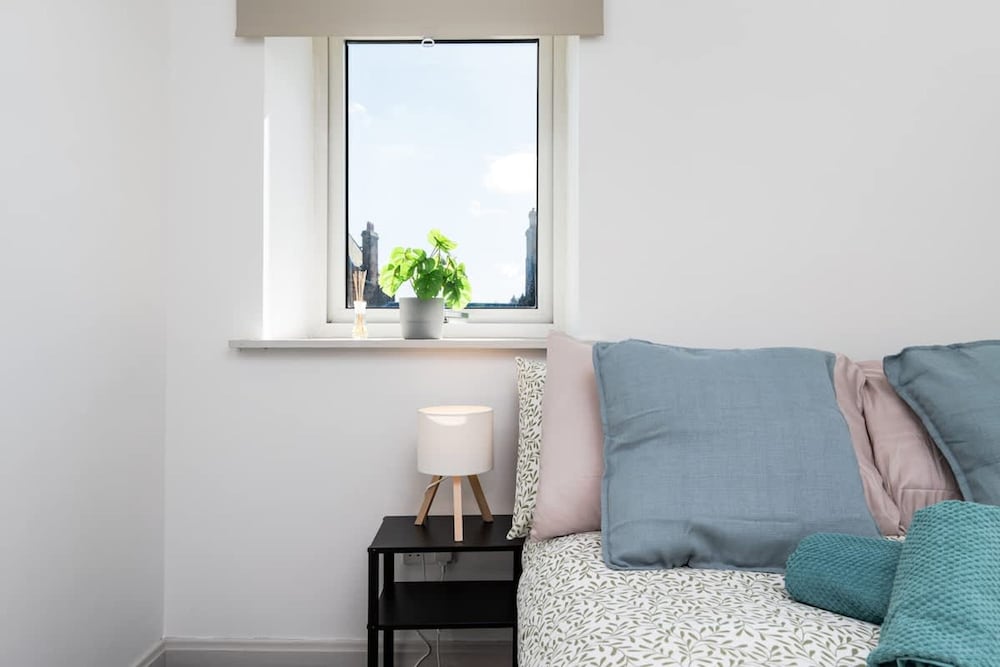 5 Bedroom Apartment - Galashiels