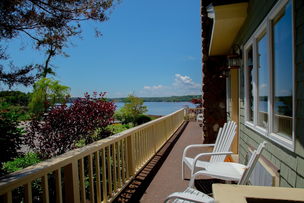 Sheepscot Harbour Village Resort