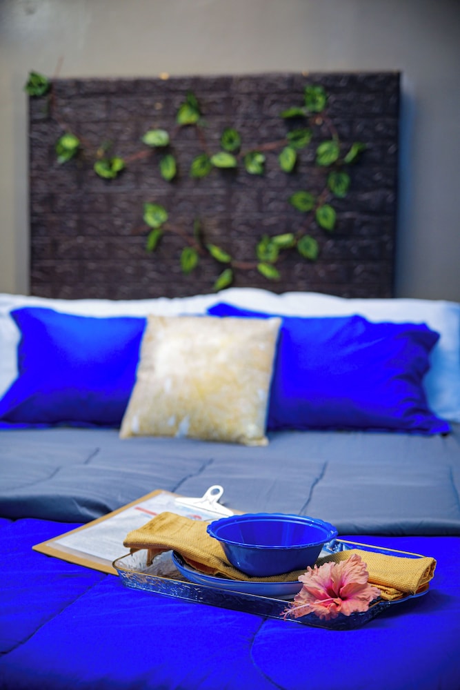 Tropic Nook