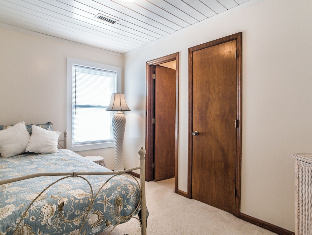 Dock Holliday by Topsail Realty
