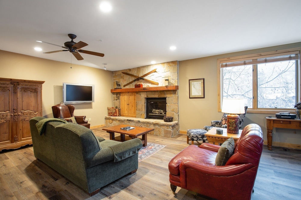 Trail's End Lodge at Deer Valley Resort - Two Bedroom Residence with Spa #101 2 Condo