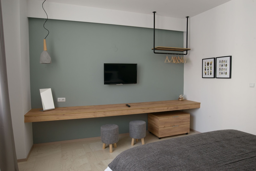 halu! Modern City Center Apartment view 5