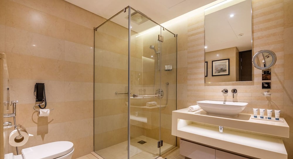 Luxury 1BR Apartment Close to Top Attractions