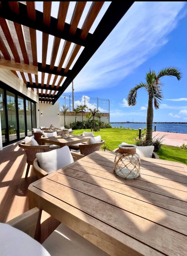 Cozy 1B & 1B Apartment Puerto Morelos With Private Beach