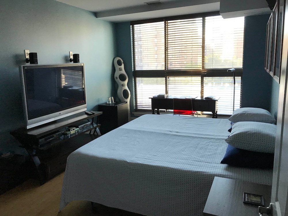 My Favorite Place-NYC-Shared Apartment