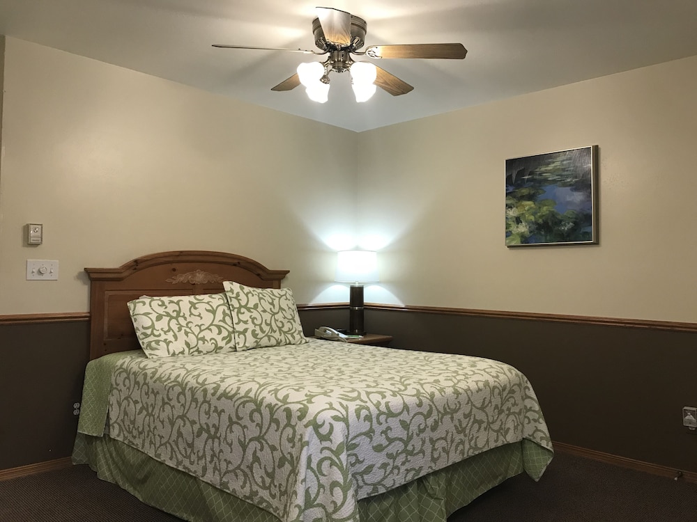 Bay Breeze Resort