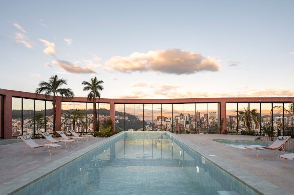 Epiq Residences