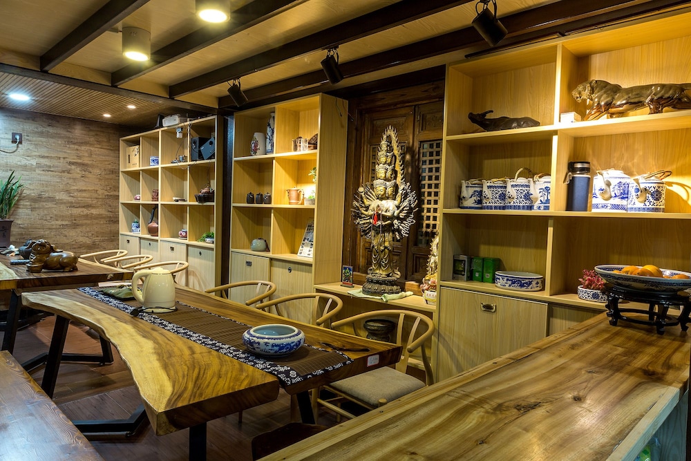FTYS Hostel