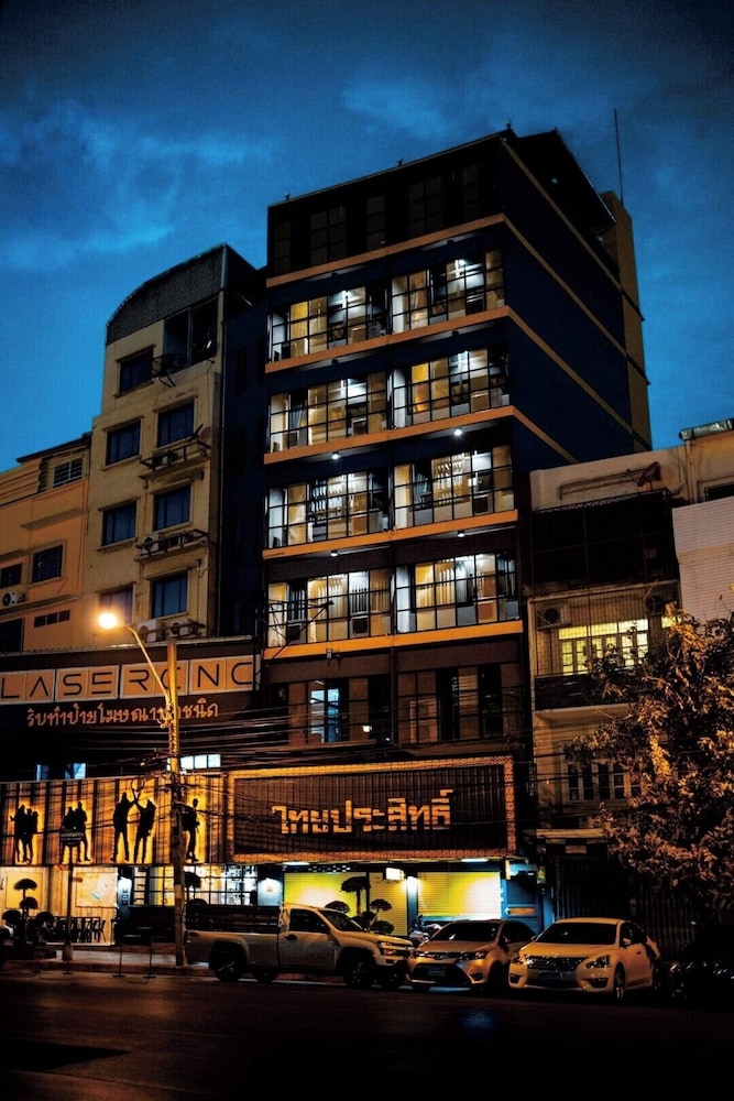 Room 22 Hostel