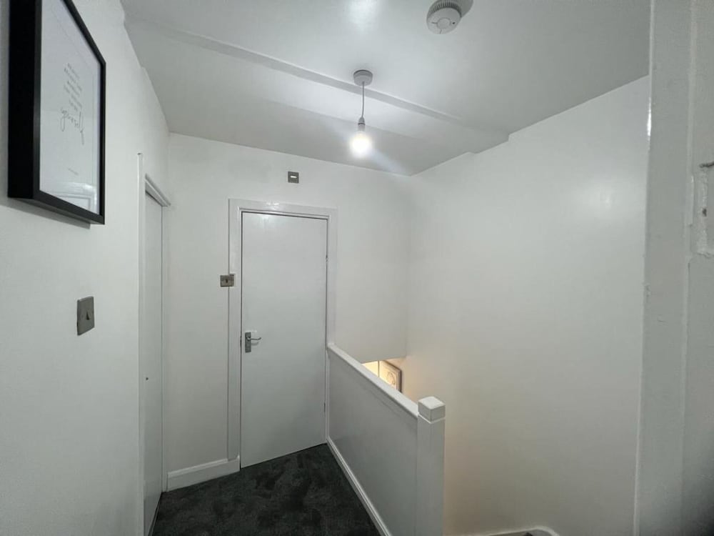 Modern Executive 2-bed Apartment in London
