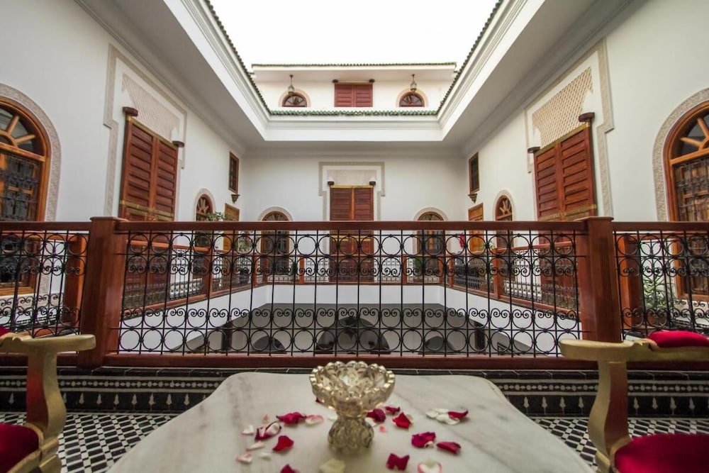 Room in B&B - Riad Authentic Palace & Spa - Suite Andalouse