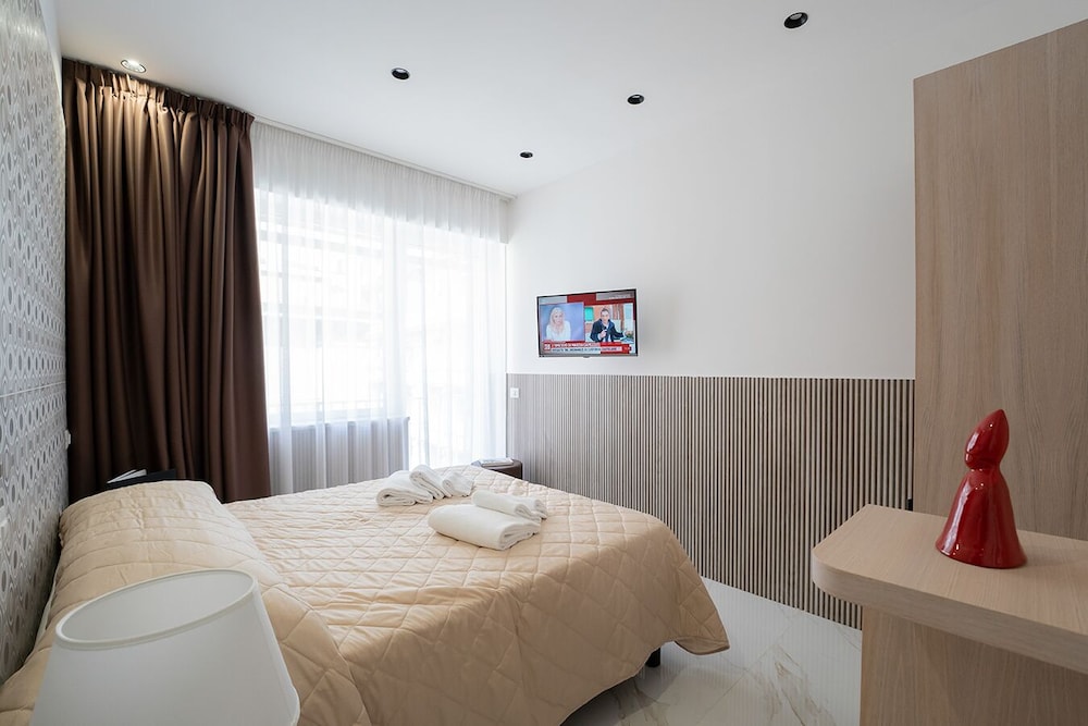 P.C. Boutique H. Napoli Centro by ClaPa Group Dislocated Hospitality