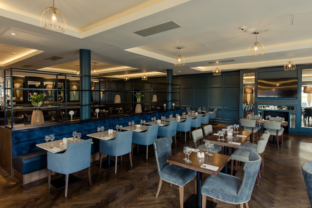 Waterford Vacations - Viking Hotel Waterford - Property Image 15
