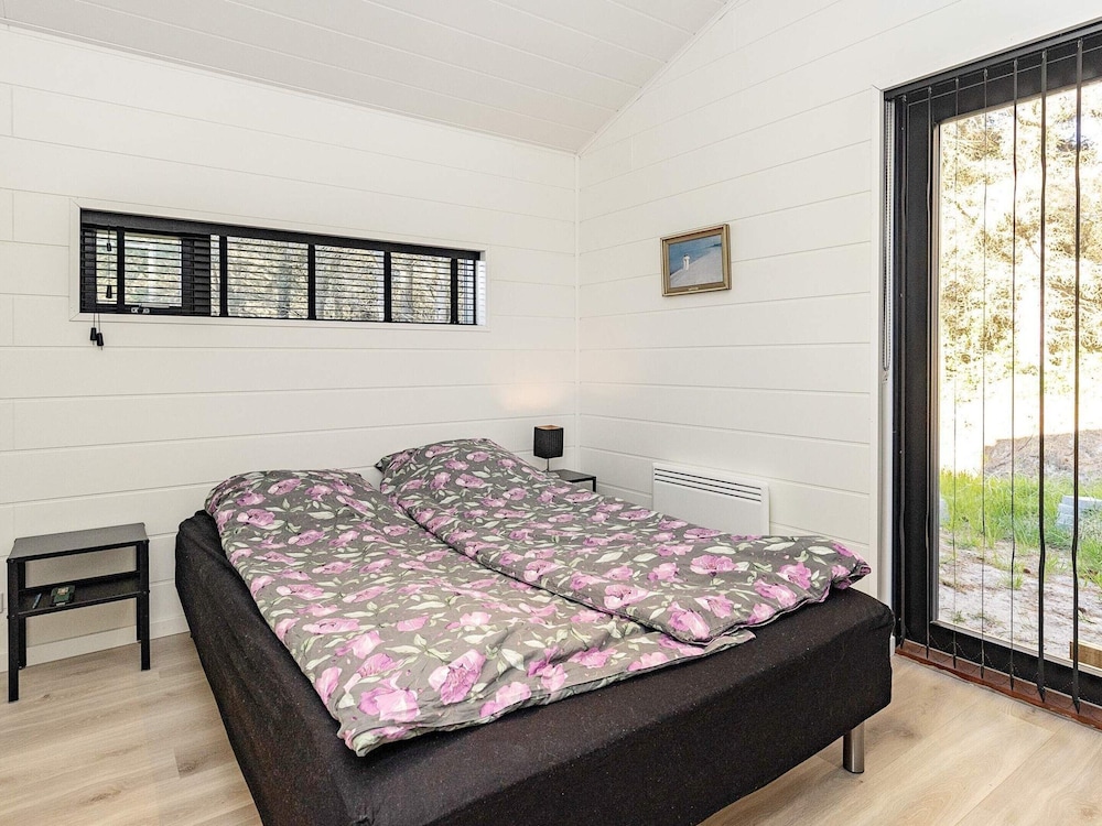 7 Person Holiday Home in Albaek