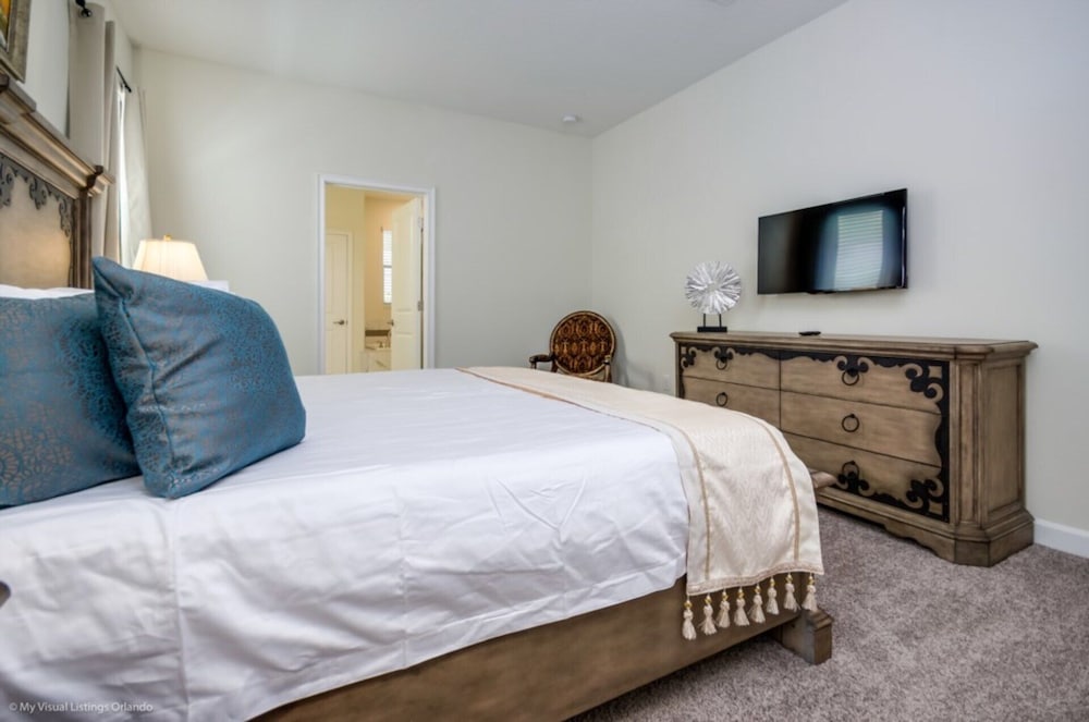 Villa in Champions Gate Resort 2523 view 3