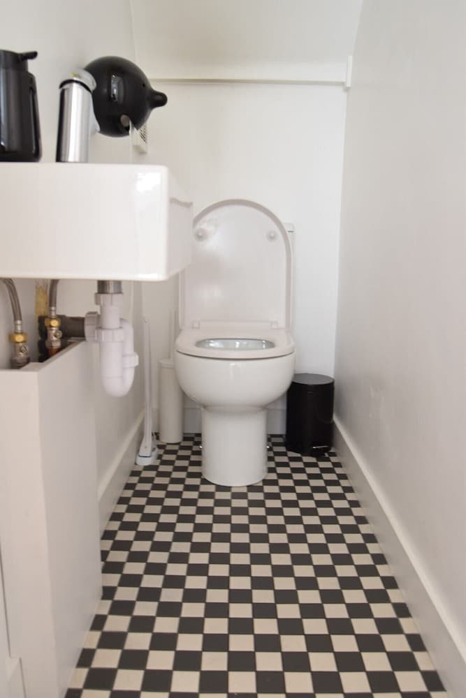 Airy Modern 1 Bed Apartment in Shoreditch