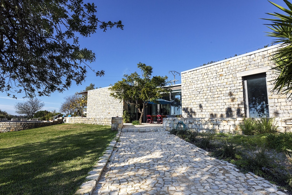 Hotel Casa da Sina - Private Luxury Villa - Image 1