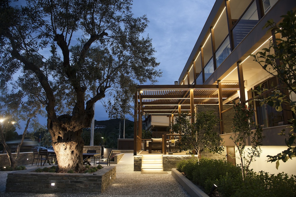 Ayia Marina Suites