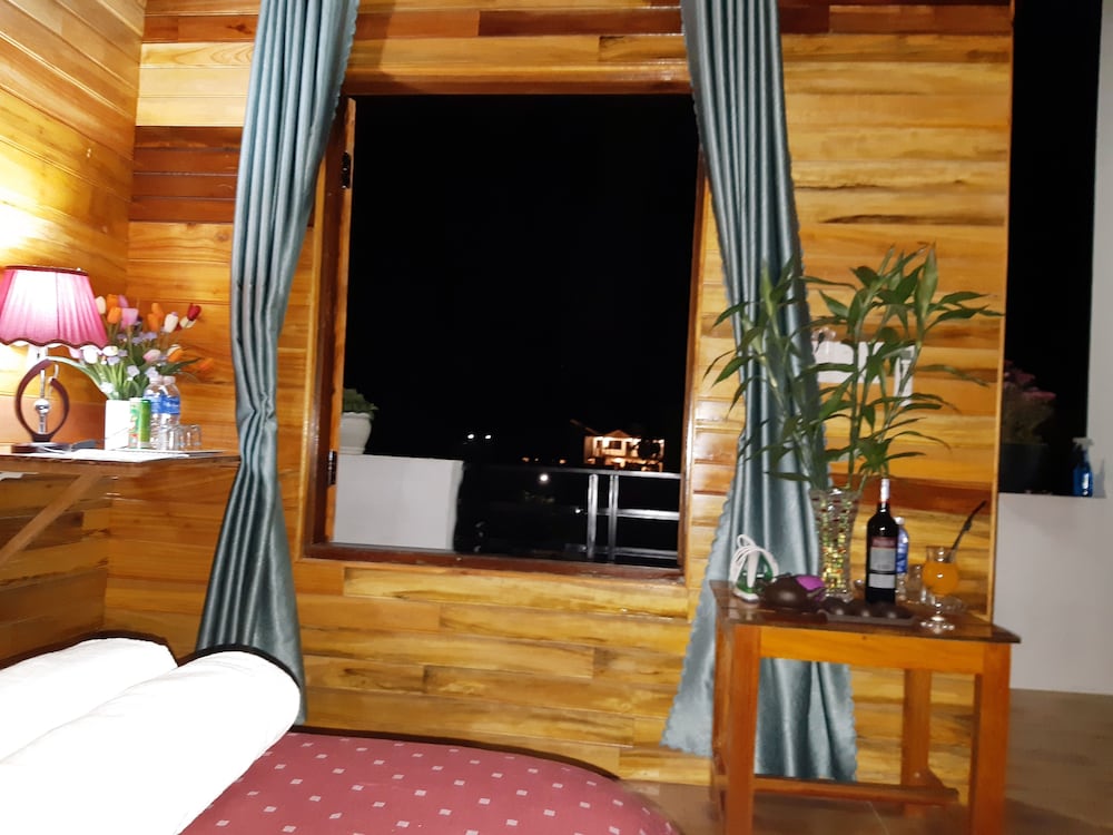 Diep Le Homestay