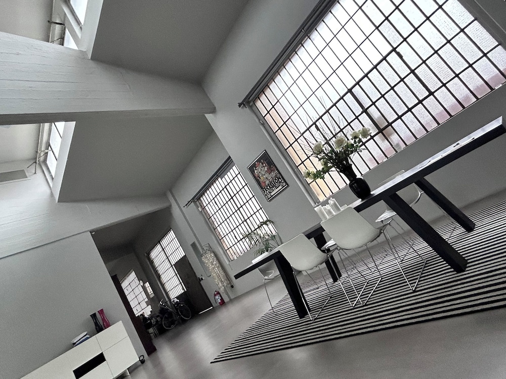 Loft Navigli with Private Garden