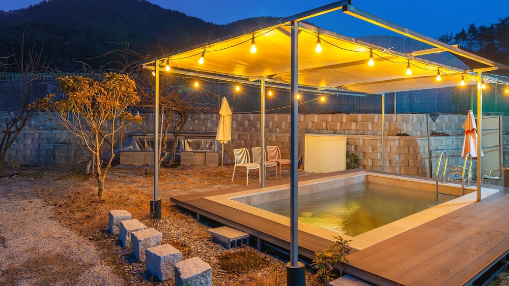 Yeosu Everyday Small Changes Pension