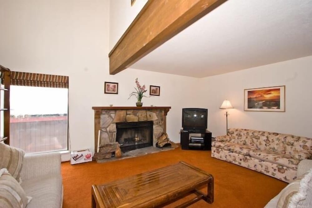 3397 Pinehill Road