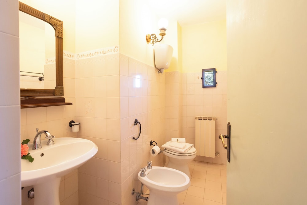 Borgo Villa Certano