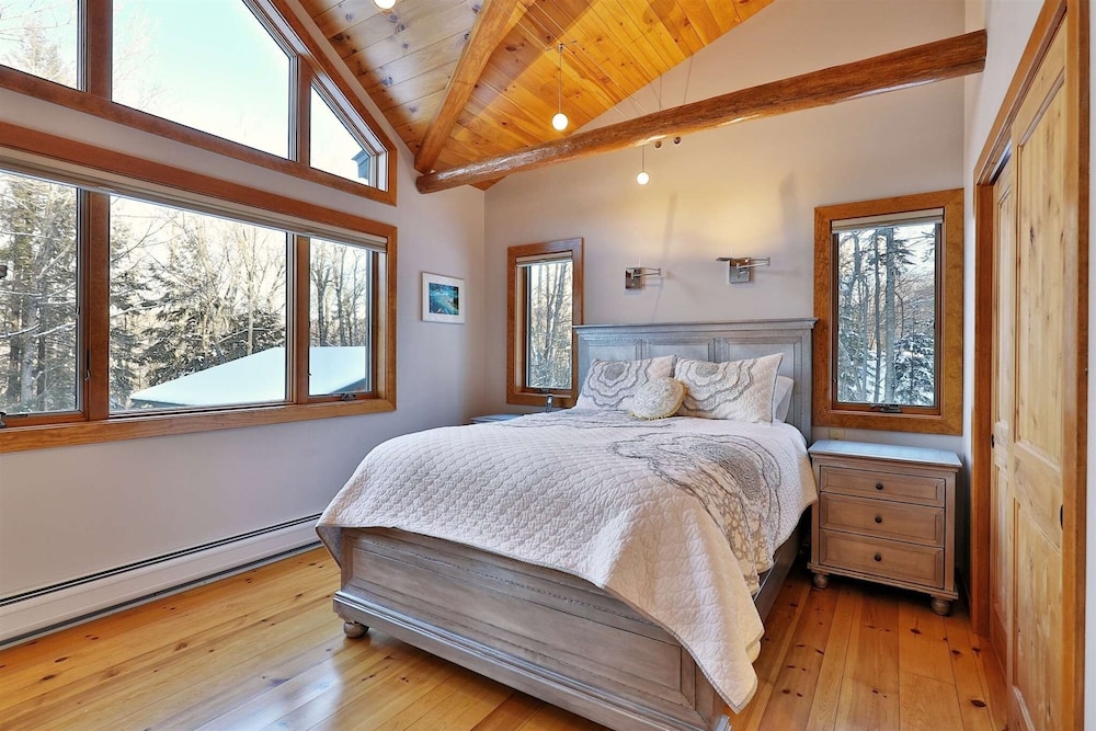 The Waffelhaus In Killington 4 Bedroom Home