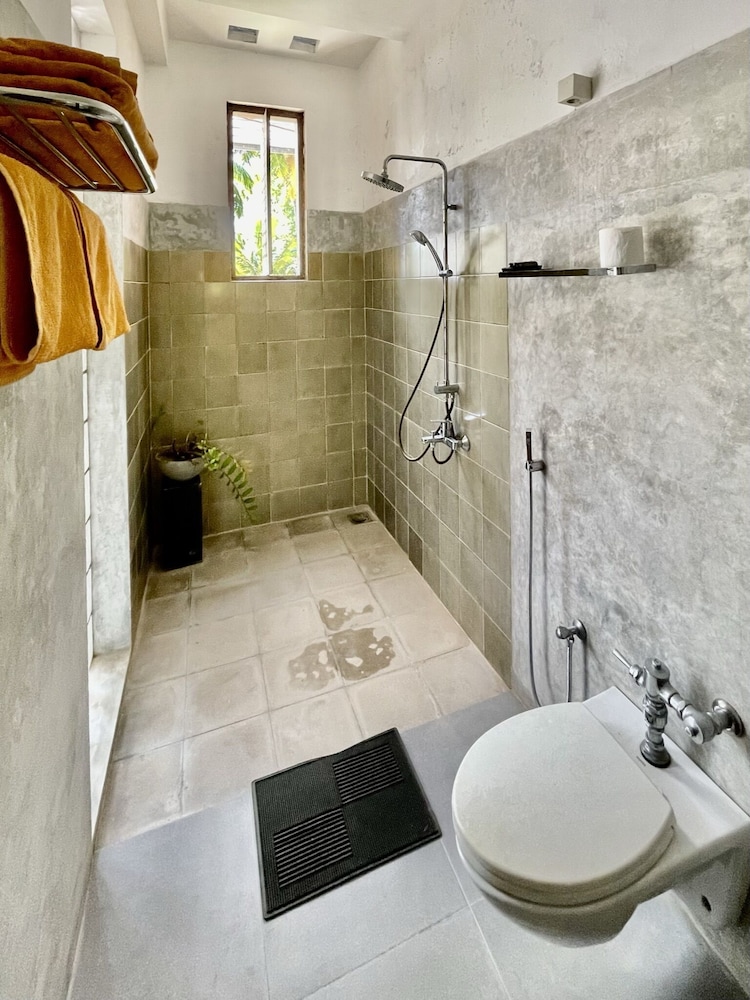 Isana Beach House