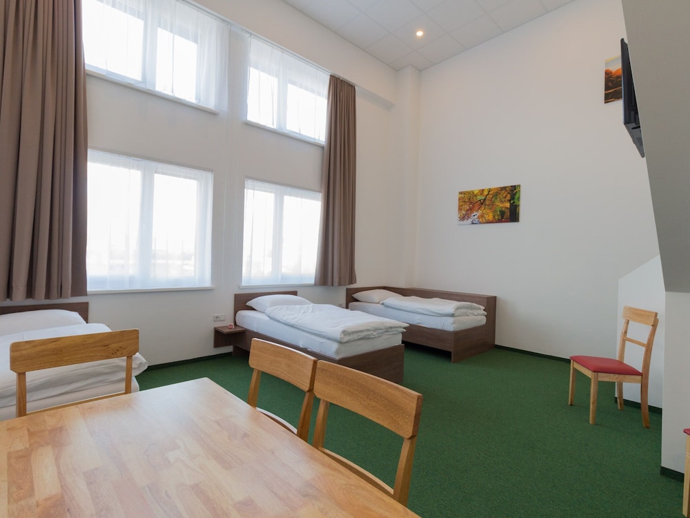 Win Budget B&B