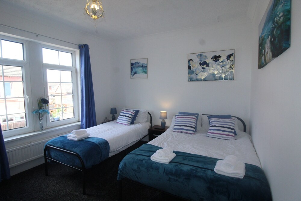 Rotherham Vacations - High Street House - Property Image 19