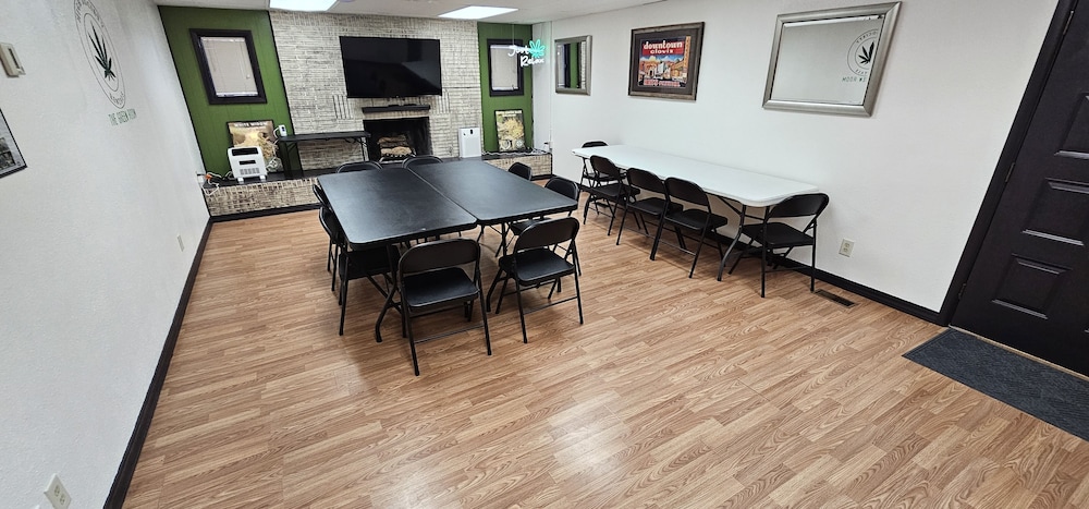 meeting & event spaces