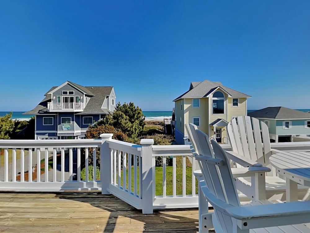 The Shell Collector by Topsail Realty