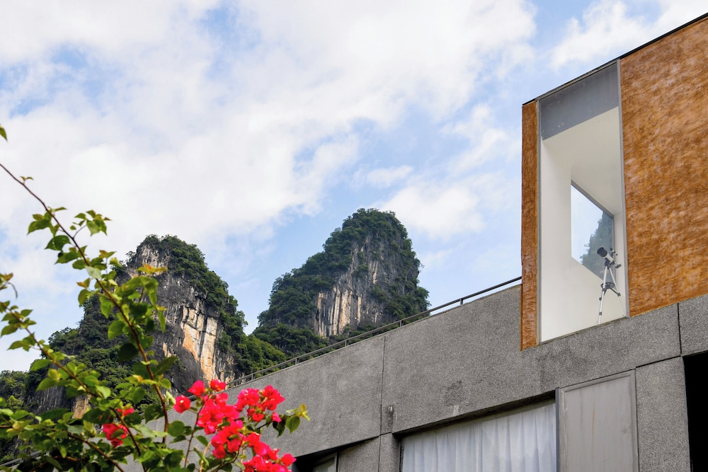 Yangshuo Geemu Building House