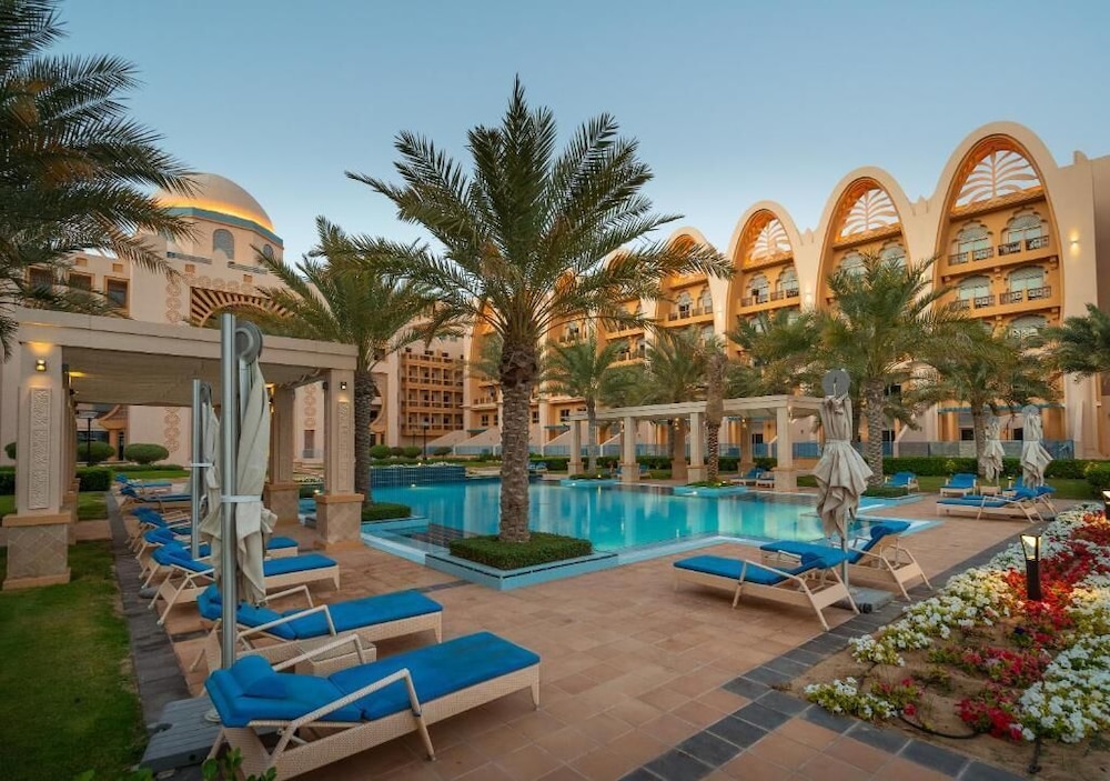 SIMPLY COMFORT Amazing BeachFront Apartments near Atlantis Waterpark