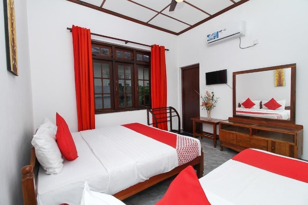 Leos Home Stay