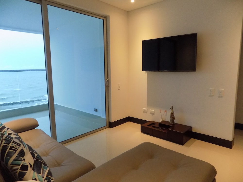 Apartamentos vista mar Milano