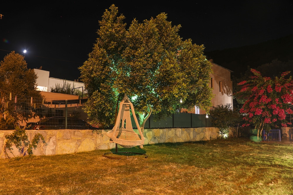 Yalıyanı Pansiyon - Image 51