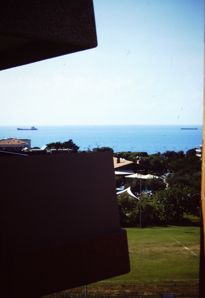 Suites Marilia Apartments