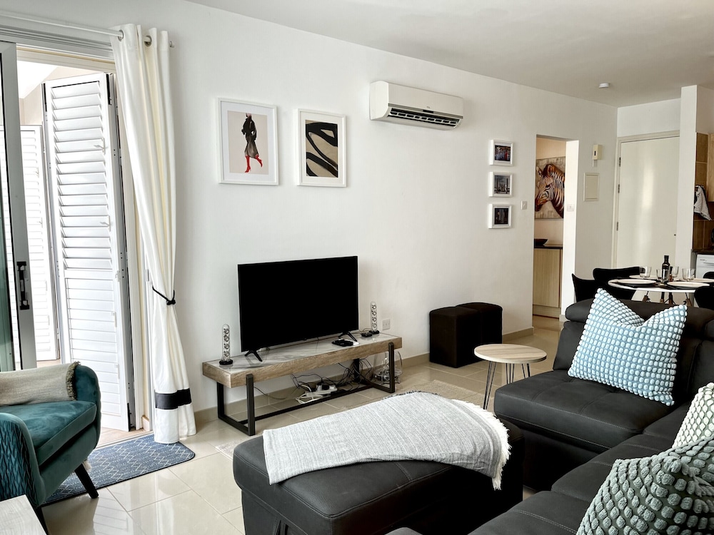60 KAP - Stay Chromata Lagoon Apartment
